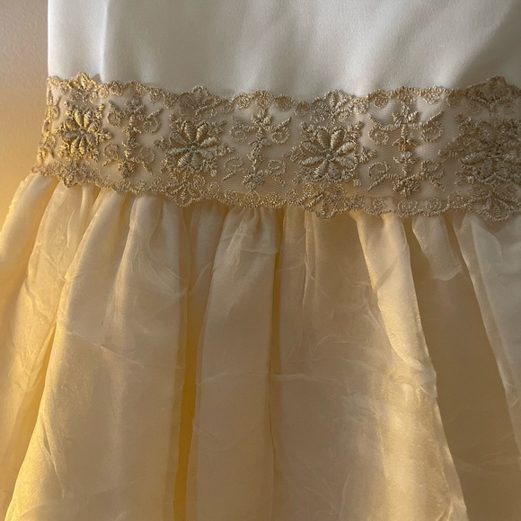 Formal Girls Dress 6X - Picture 2 of 7